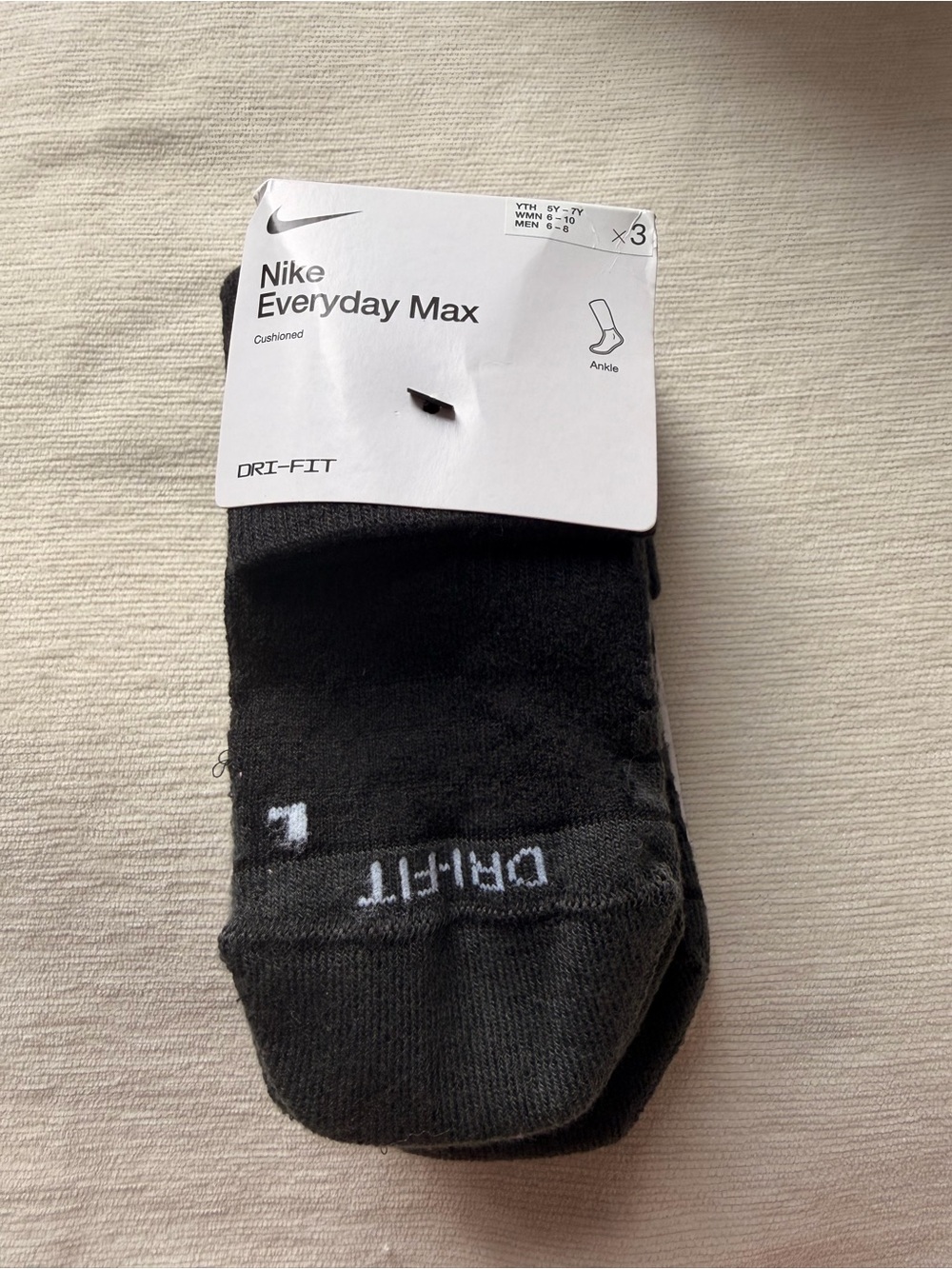 Nike Everyday Max Dri-FIT Black Ankle Socks (3-Pack) Mens 6-8